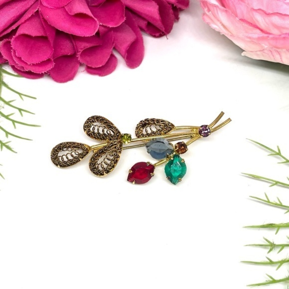 VINTAGE⚜️AUSTRIA Filigree & Colorful Crystal Brooch